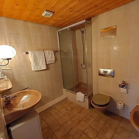 Hotell Adler Lichtenstein (Baden-Wurttemberg)