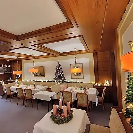 Hotell Adler 3*